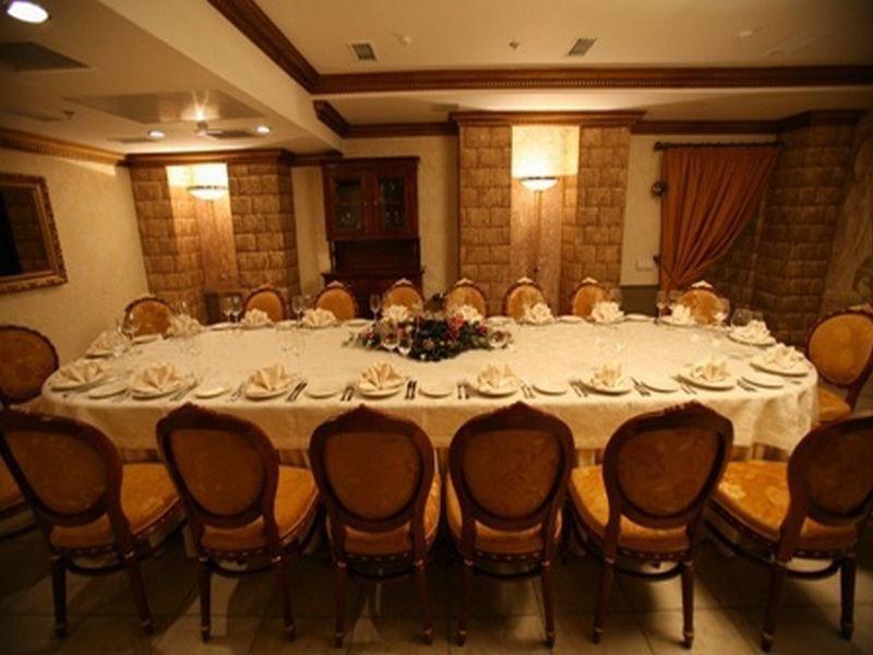 Optima Collection Podil Plaza Hotel Киев Екстериор снимка