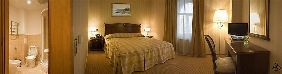 Optima Collection Podil Plaza Hotel Киев Екстериор снимка